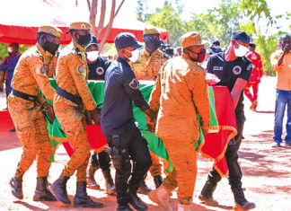 Attaque d’Inata : 37 gendarmes inhumés au cimetière de Gounghin