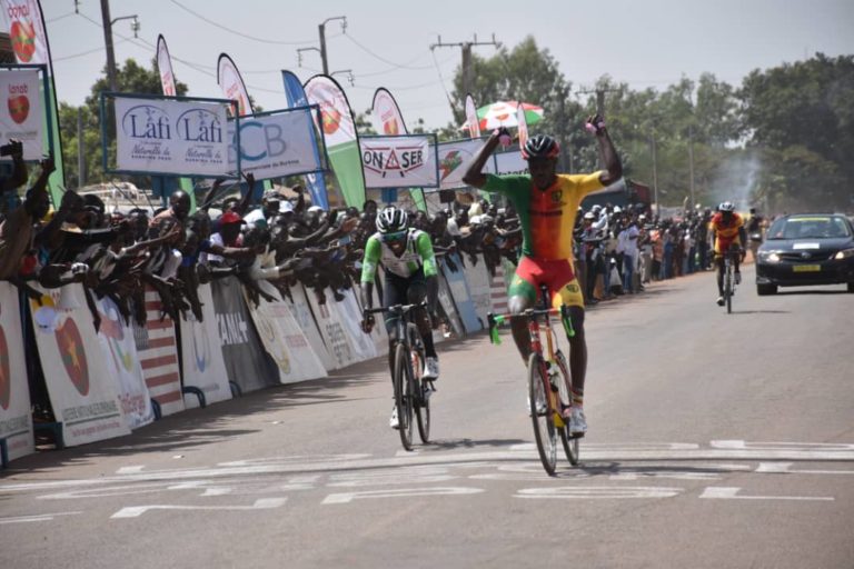 33e tour du Faso :Le Camerounais Tella  Artuce Jodele enlève la 9e étape