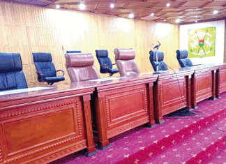 Procès Thomas Sankara « Sankara a reçu plusieurs balles », selon l’expert Robert Soudré