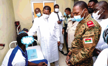 Attaques à Inata : Alassane Bala Sakandé réconforte les blessés