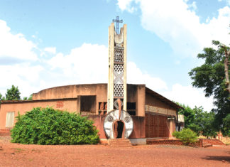 Instruments de musique traditionnelle à l’Eglise : les péripéties d’une christianisation du profane