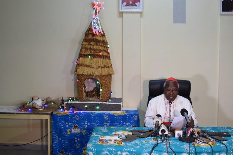 Fête de Noël: Le Cardinal appelle à la solidarité envers ceux qui souffrent   