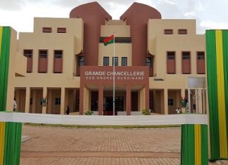 Kosyam : La cérémonie de décoration du 11 décembre 2021 reportée à une date ultérieure (Grande Chancellerie)