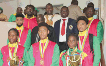 Championnats d’Afrique de karaté et de pétanque : Les médailles présentées au ministre Nana