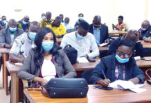 Vaccination contre la COVID-19 : la campagne nationale d’intensification expliquée aux journalistes