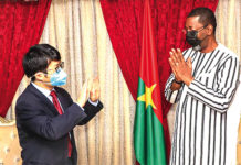 Coopération sino-burkinabè : L’ambassadeur Li-Jian reconnaissant au parlement burkinabè