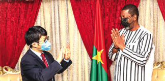 Coopération sino-burkinabè : L’ambassadeur Li-Jian reconnaissant au parlement burkinabè