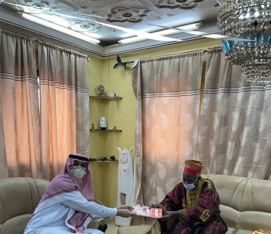 Coopération : L’ambassadeur Saoudien chez Me Titinga Pacéré et le représentant de la Cédéao