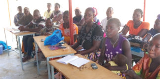 Centres d’alphabétisation au Zoundwéogo : quand les contraintes du foyer freinent l’apprentissage