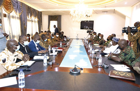 Situation nationale : les chefs militaires Ouest-africains rencontrent le MPSR