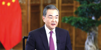 Wang Yi, ministre des Affaires étrangères chinois : « La diplomatie autour de la réponse à la COVID-19 a montré le sens des responsabilités de la Chine »