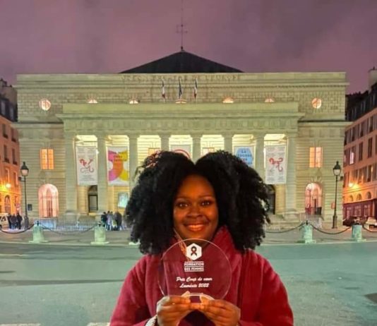 L’humoriste Roukiata Ouédraogo remporte le Prix coup de cœur Gisèle Halimi