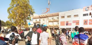 Marche meeting du 22 janvier : Un journaliste de la télévision La Chaine Africaine (LCA) blessé ce samedi.