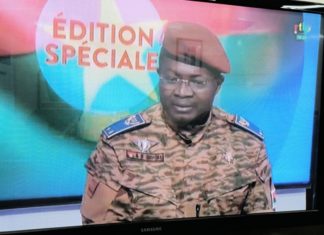 :(Je démens formellement, le Chef de l’Etat n’a pas été arrête),ministre de la défense, Barthelemy Simporé