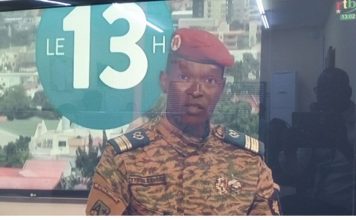 Burkina : la junte adopte un « acte fondamental »