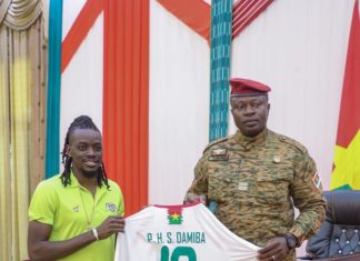 Les Etalons à Kosyam : « vous nous avez donné beaucoup de joie, vous nous avez aussi donné beaucoup de déception » dixit Lt-Col Paul Henri Sandaogo Damiba