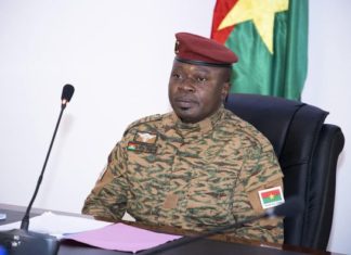 Diplomatie burkinabè : des ambassadeurs reçoivent les orientations du président du Faso