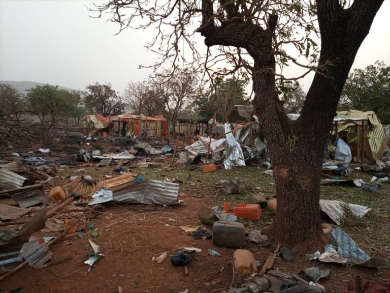 Site d’orpaillage de Gbomblora : une explosion fait au moins 59 morts