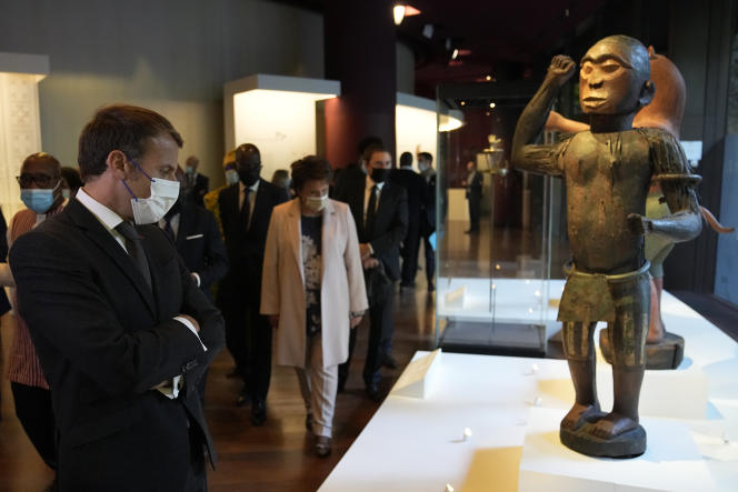 France Returning African Art
