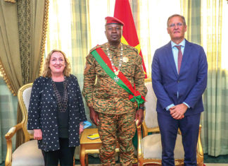 L’UE se réjouit « des perspectives positives »