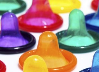 Kenya : Détournement de préservatifs et de moustiquaires