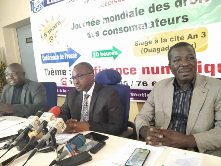 Finances numériques au Burkina : La Ligue des consommateurs pour un traitement équitable