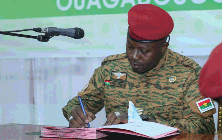 Transition au Burkina Faso : 3 ans pour remettre le pays sur les rails