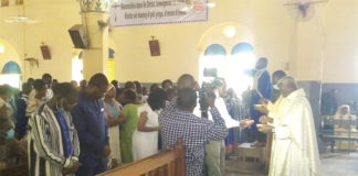 Retour de la paix au Burkina : les fidèles catholiques en union de prière
