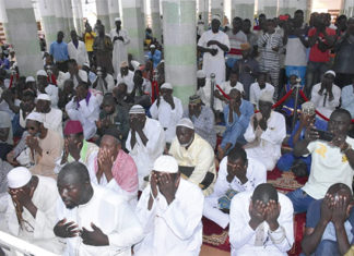 Paix au Burkina : les musulmans implorent la miséricorde d’Allah