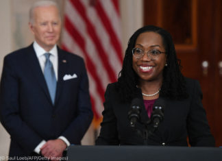 Etats-Unis : Ketanji Brown Jackson, première juge Afro-Américaine à la Cour suprême