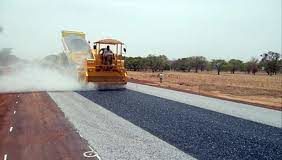 Axes Gounghin-Fada et Kaya-Dori : Le gouvernement autorise un rapport pour la passation de marchés par la procédure d’entente directe. (Conseil des Ministres)