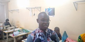 Couture: Sébastien Bazemo forme son personnel