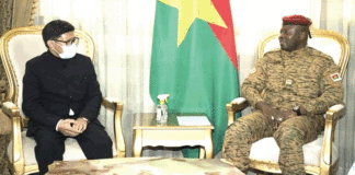 Diplomatie : l’ambassadeur de l’Inde fait ses adieux au Président du Faso