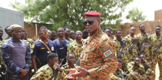 Lutte contre le terrorisme : le Président du Faso exprime la reconnaissance de la Nation au GARSI de Barani