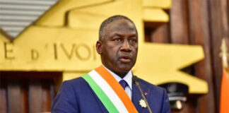 Adama Bictogo sur un boulevard