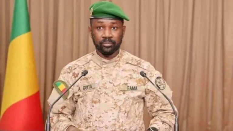 Mali: en promulguant la nouvelle loi électorale, le colonel Assimi Goïta  désavoue le Premier ministre de Choguel Maiga   