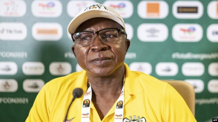 CAF Awards 2022 : l’ex-entraineur des Etalons Kamou Malo nominé dans la catégorie Entraîneur de l&rsquo;année