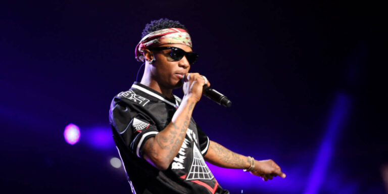Show-biz : la musique nigériane récompensée aux BET Awards 2022 grâce aux victoires de  Tems et Wizkid