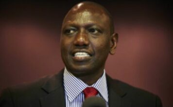 Kenya : s’il est élu, le vice-président William Ruto promet « d’expulser des Chinois qui grillent du maïs et vendent des téléphones portables «