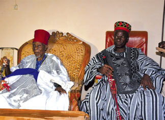 Saaba : le Goungha Naaba Sanem rend visite au Dim Tansoaba