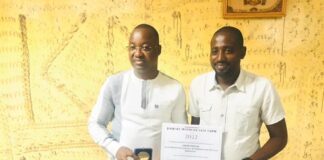 Lutte contre le Tabac : L’ancien ministre en charge du Commerce, Harouna Kaboré, lauréat du prix de l’OMS