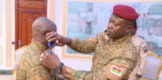 Armée nationale : le Général de Brigade Vinta Somé a reçu ses épaulettes vendredi 29 juillet 2022.