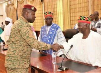 Situation nationale : le Président du Faso demande l’implication des chefs coutumiers et traditionnels pour un retour de la paix