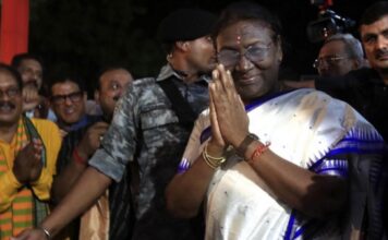 Inde : la nouvelle présidente du pays Draupadi Murmu a prêté serment