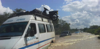 Route nationale n°1 : une rivière sort de son lit et perturbe le trafic