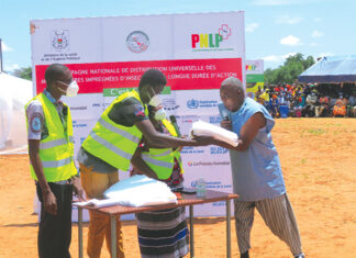 Moustiquaires imprégnées d’insecticides à longue durée d’action : la campagne de distribution gratuite lancée à Boussouma