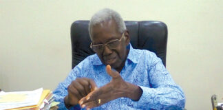 Docteur Zéphirin Dakuyo, promoteur de Phytofla : « Nos médicaments traditionnels ne sont pas plus toxiques que ceux que nous vendons dans les pharmacies »