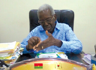 Docteur Zéphirin Dakuyo, promoteur de Phytofla : « Nos médicaments traditionnels ne sont pas plus toxiques que ceux que nous vendons dans les pharmacies »