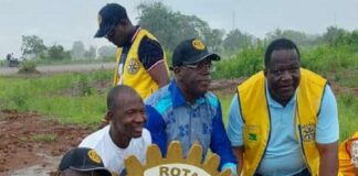 Rotary club Ouaga Savane : 1000 plants épineux pour protéger le golf club de Ouagadougou