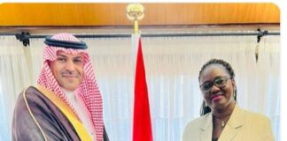 Coopération Arabie saoudite/Burkina : l’ambassadeur saoudien chez le médiateur du Faso et la patronne de la diplomatie burkinabè pour renforcer les relations bilatérales